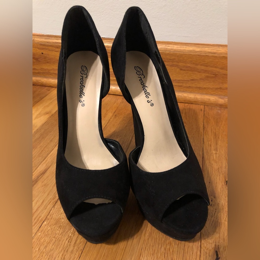 Breckelles Women’s High Heels Suede Open Toe Pumps